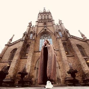 Meet your Posher, Tin